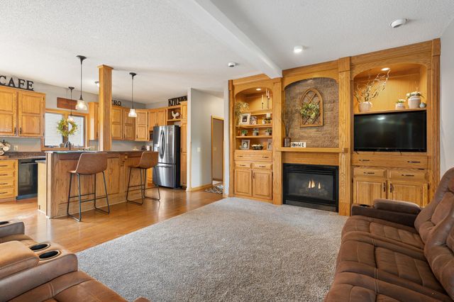 1845 Paulis Drive, Faribault, MN 55021