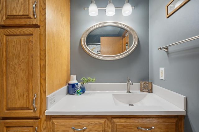 1845 Paulis Drive, Faribault, MN 55021