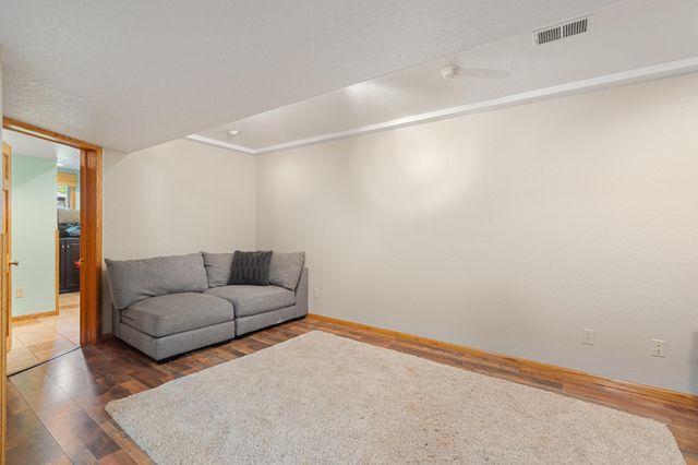 1845 Paulis Drive, Faribault, MN 55021