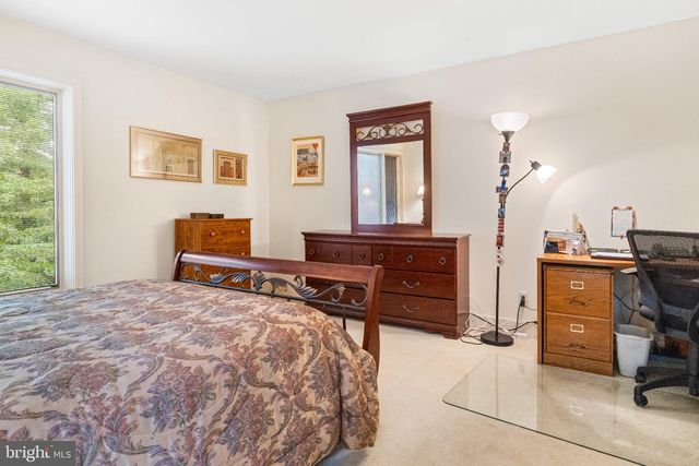 2 FOX POND, Spring House, PA 19477