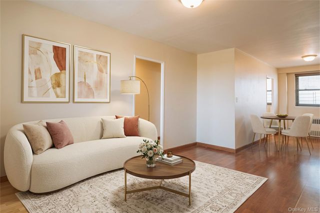 61-25 98th Street 9F, Rego Park, NY 11374