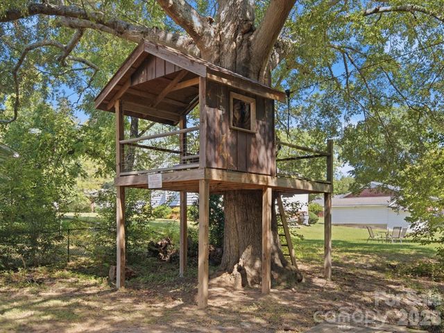 107 Berkley Street, Clover, SC 29710