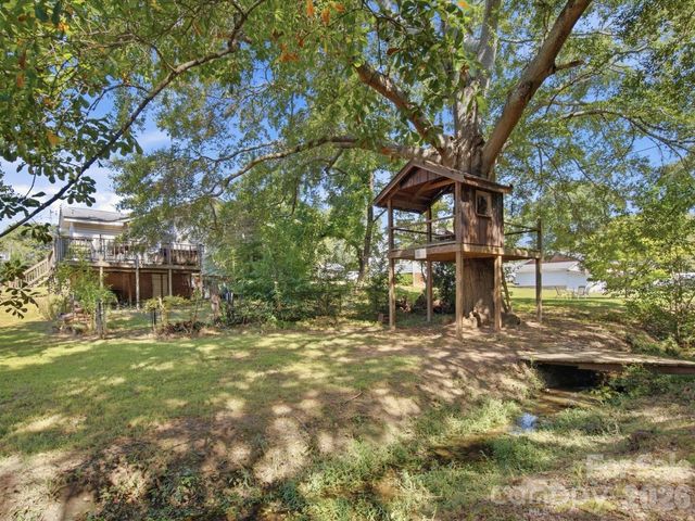 107 Berkley Street, Clover, SC 29710