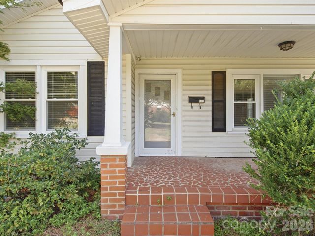 107 Berkley Street, Clover, SC 29710