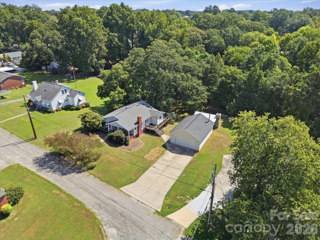 107 Berkley Street, Clover, SC 29710