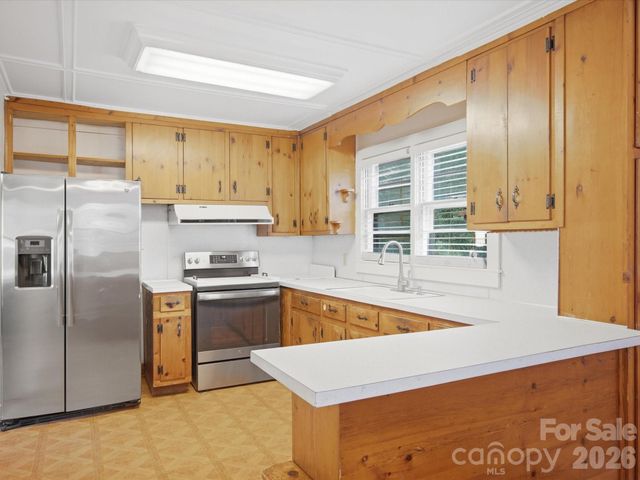 107 Berkley Street, Clover, SC 29710