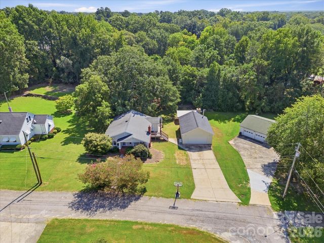 107 Berkley Street, Clover, SC 29710