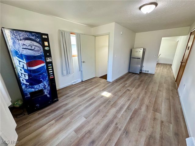 4011 Shanabruck Avenue NW, Canton, OH 44709