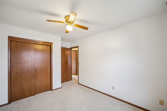 4102 E 25th Street, Des Moines, IA 50317