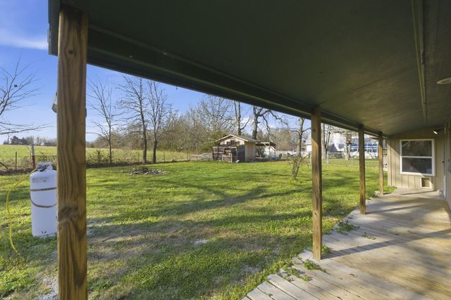 206 Plum Street, Sparta, MO 65753