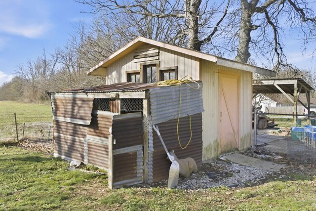 206 Plum Street, Sparta, MO 65753