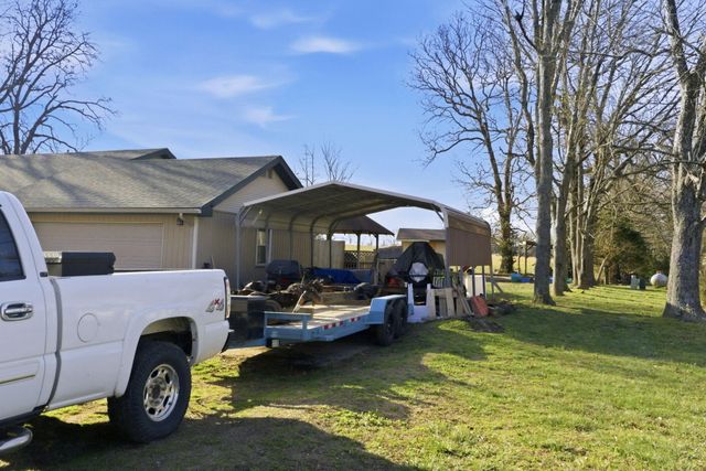 206 Plum Street, Sparta, MO 65753