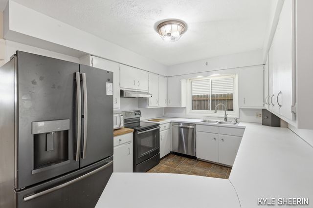 4786 Bonnie Avenue SE, Grand Rapids, MI 49508