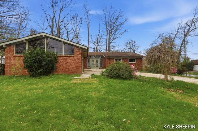 4786 Bonnie Avenue SE, Grand Rapids, MI 49508