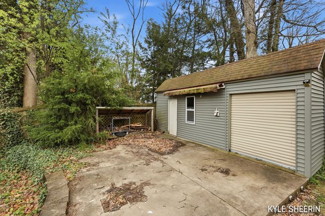 4786 Bonnie Avenue SE, Grand Rapids, MI 49508