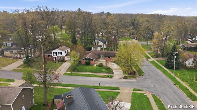 4786 Bonnie Avenue SE, Grand Rapids, MI 49508