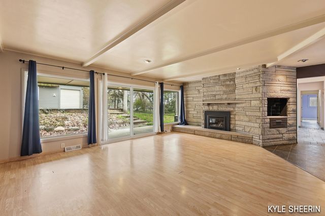 4786 Bonnie Avenue SE, Grand Rapids, MI 49508