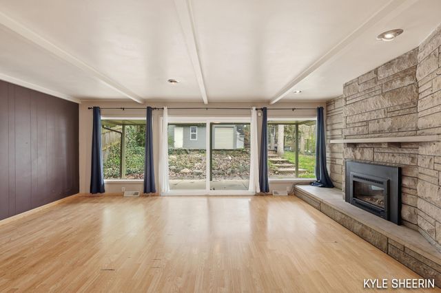 4786 Bonnie Avenue SE, Grand Rapids, MI 49508