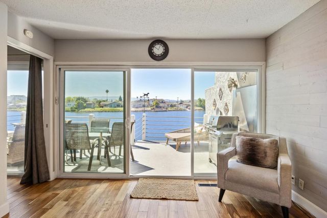 412 Fathom Drive, San Mateo, CA 94404