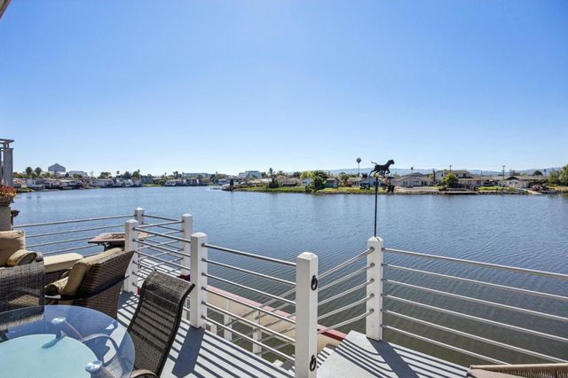 412 Fathom Drive, San Mateo, CA 94404