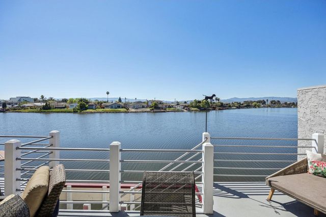 412 Fathom Drive, San Mateo, CA 94404