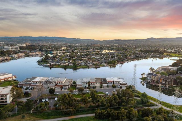 412 Fathom Drive, San Mateo, CA 94404