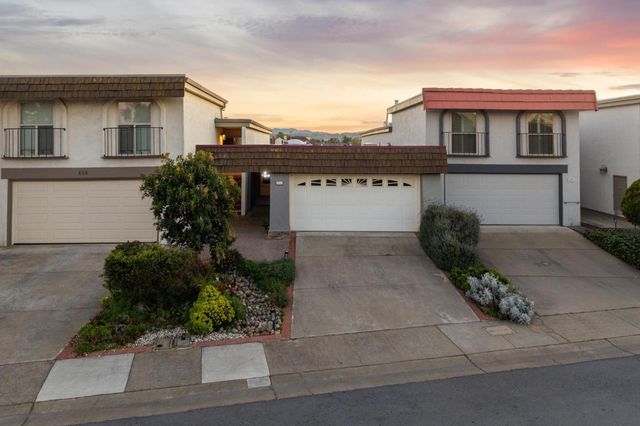 412 Fathom Drive, San Mateo, CA 94404