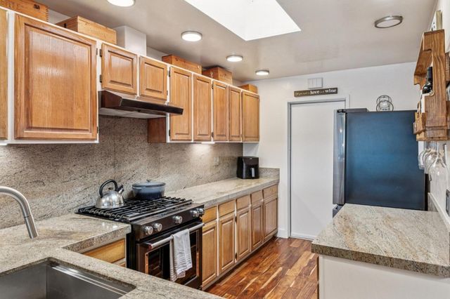 412 Fathom Drive, San Mateo, CA 94404