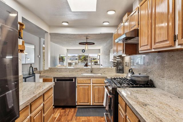 412 Fathom Drive, San Mateo, CA 94404