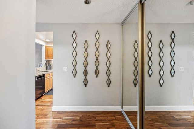 412 Fathom Drive, San Mateo, CA 94404