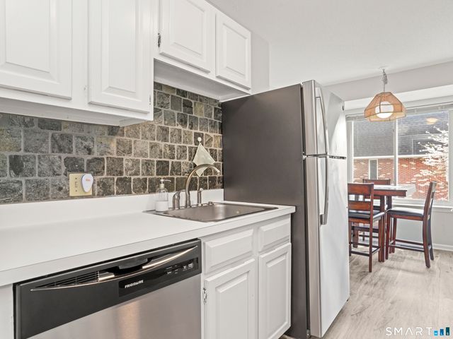 1611 Washington Boulevard 2, Stamford, CT 06902
