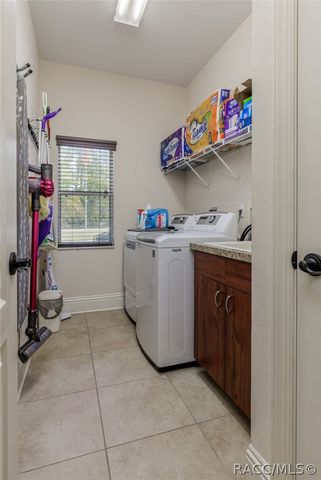 5304 N Carnation Drive, Beverly Hills, FL 34465