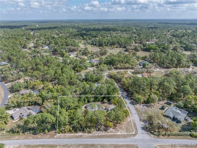 5304 N Carnation Drive, Beverly Hills, FL 34465