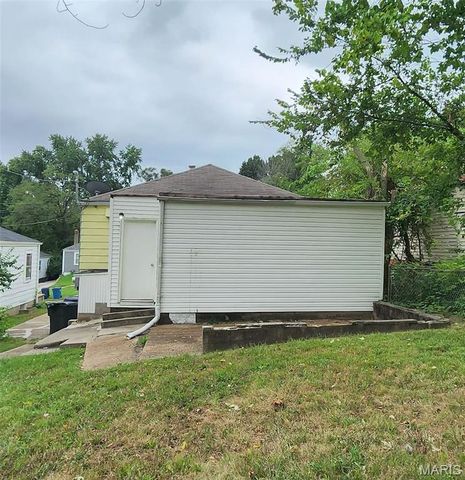 2517 Shirley Avenue, St Louis, MO 63136