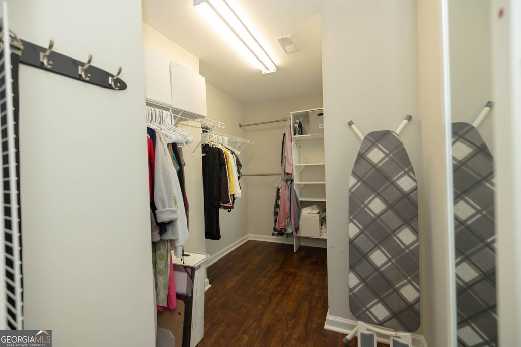 7245 Heritage Oak Court, Cumming, GA 30040