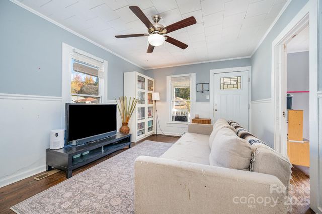 902 Oakshade Avenue, Kannapolis, NC 28083