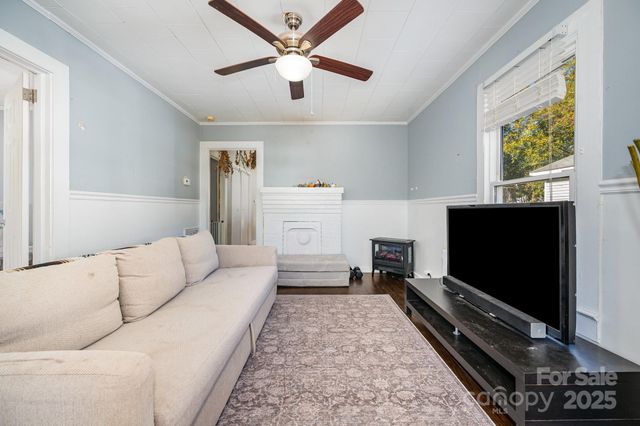 902 Oakshade Avenue, Kannapolis, NC 28083