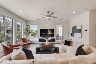 4730 Manett Street 101, Dallas, TX 75204
