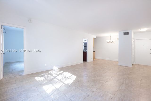 2424 SE 17th Cswy 109B, Fort Lauderdale, FL 33316