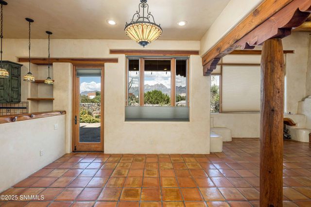 3935 Saguaro Court, Las Cruces, NM 88011