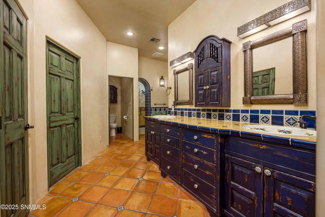 3935 Saguaro Court, Las Cruces, NM 88011