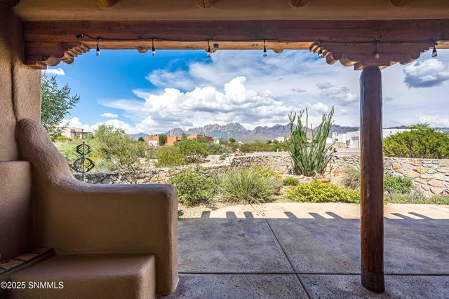 3935 Saguaro Court, Las Cruces, NM 88011