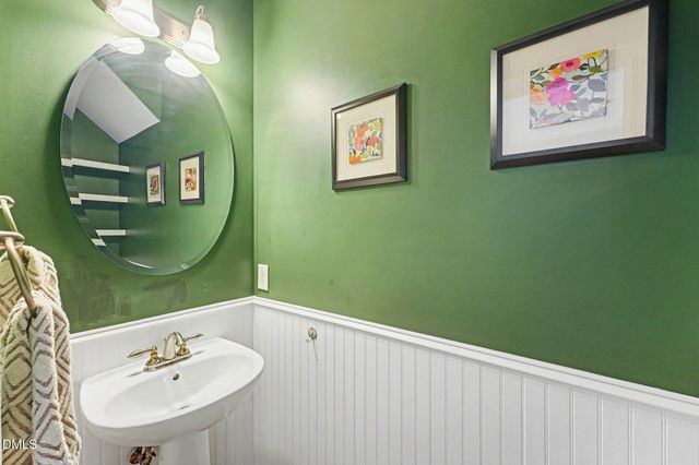 2532 Asher View Court, Raleigh, NC 27606