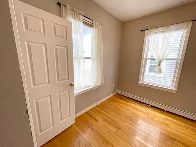 7 Iroquois Street 2, Boston, MA 02120