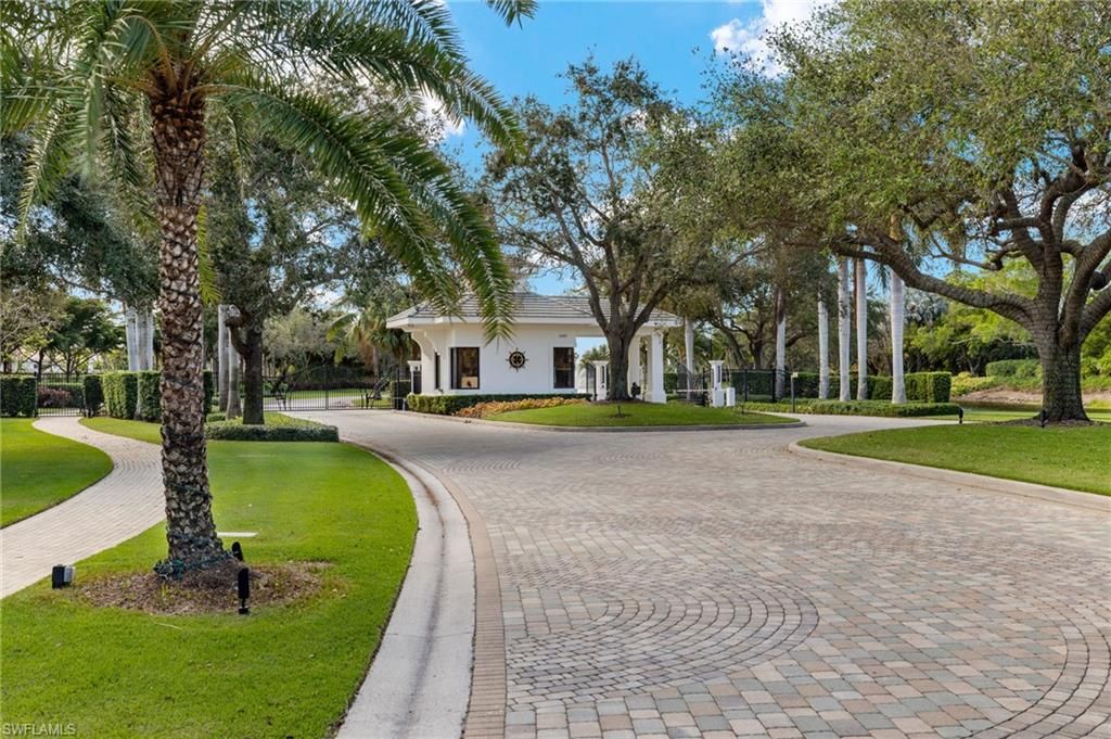 3522 HALDEMAN CREEK DR 4-121, NAPLES, FL 34112 — photo 2