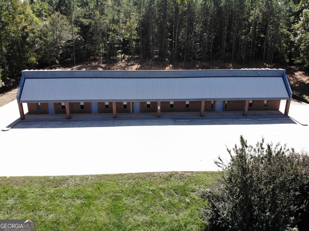 232 Industrial Park Drive, Commerce, GA 30530 — photo 2