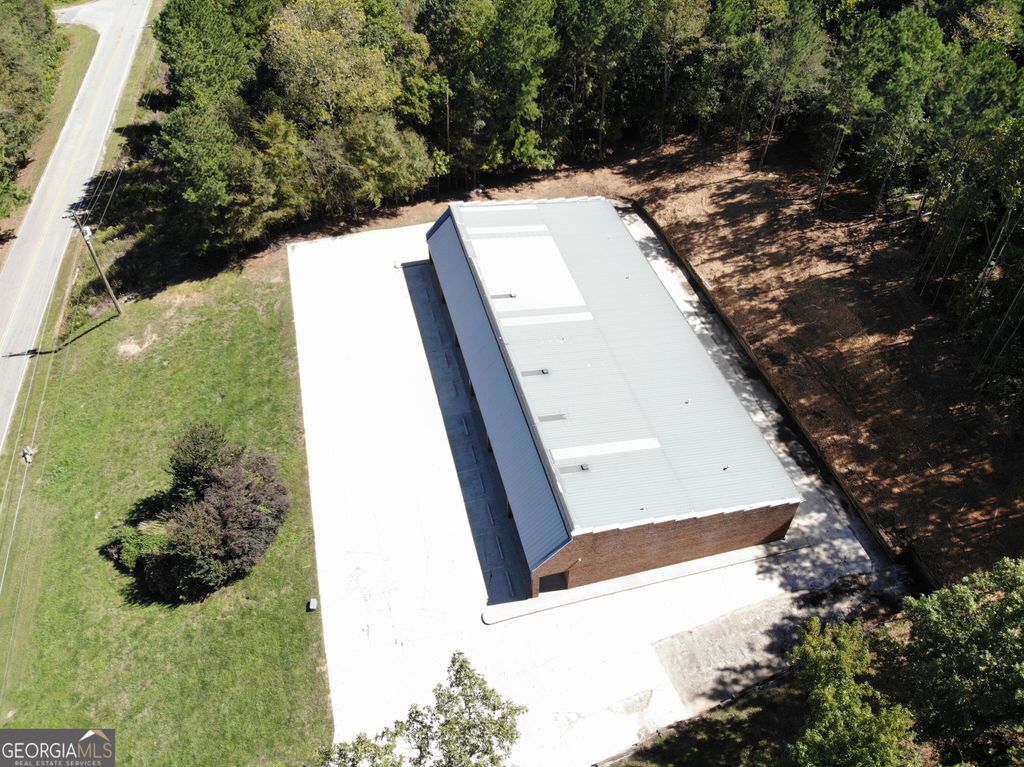 232 Industrial Park Drive, Commerce, GA 30530 — photo 4
