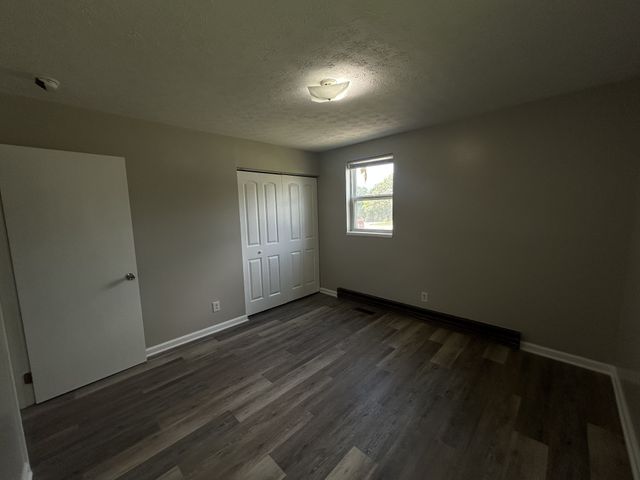 808 Goldcrest Dr, Springfield, TN 37172