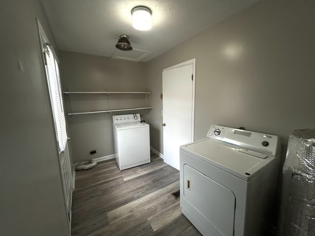 808 Goldcrest Dr, Springfield, TN 37172