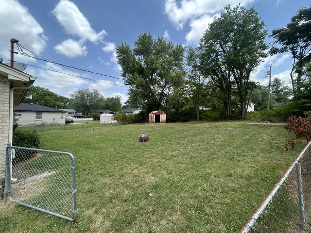 808 Goldcrest Dr, Springfield, TN 37172